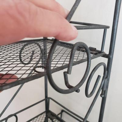 Metal Racks and Wicker Storage (G-KD)
