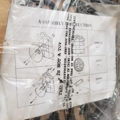 Metal Racks and Wicker Storage (G-KD)