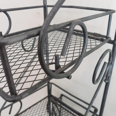 Metal Racks and Wicker Storage (G-KD)