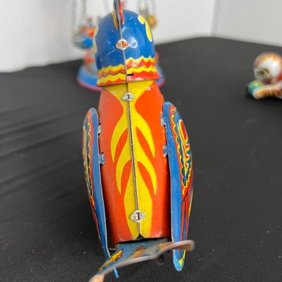 Tin Toy Lot