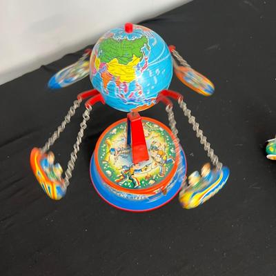 Tin Toy Lot