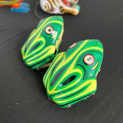 Tin Toy Lot