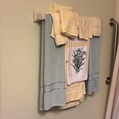 Wamsutta, Martha Stewart Collection, Biltmore and More 100% Cotton Towels (PB-DZ)