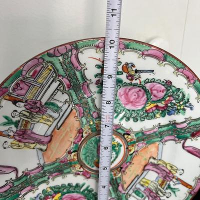 Vintage Chinese Famille Rose Medallion Ceramic Lot