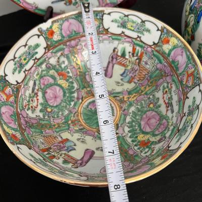 Vintage Chinese Famille Rose Medallion Ceramic Lot