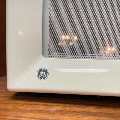 GE Countertop Microwave (K-SS)