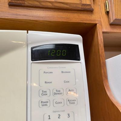 GE Countertop Microwave (K-SS)