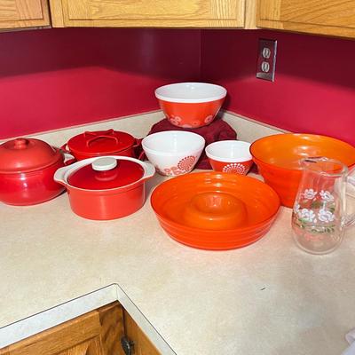 Kitchenware - Glass Dansk, Pyrex, Halls, Cerutil Stoneware