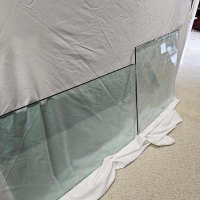 Two Tempered Glass Tabletops (BO-JS)