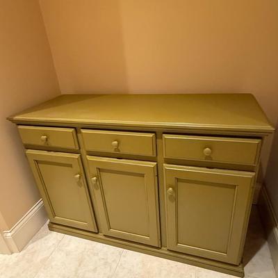 Very pretty olive colored chest