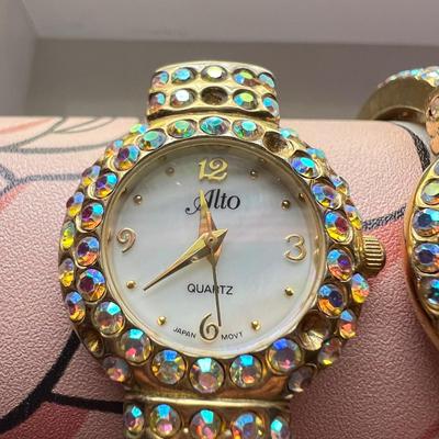 Vernier & Alto Cuff Watch Lot
