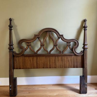 Queen headboard (matches dresser listed separately)