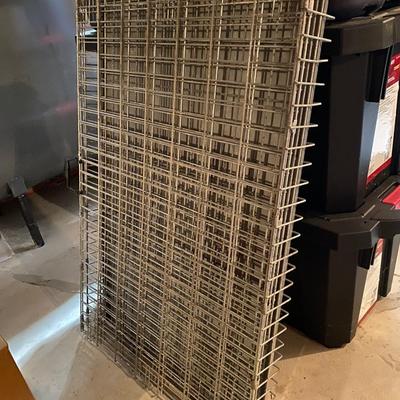 Dog crate