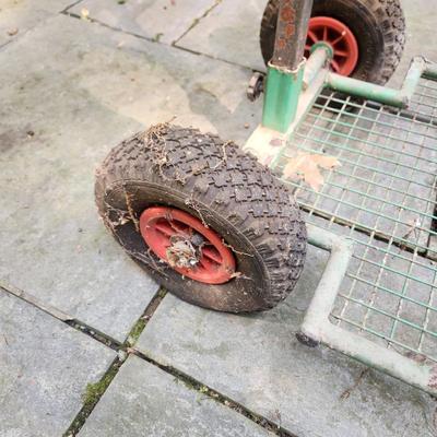 Garden Yard Tools Cart