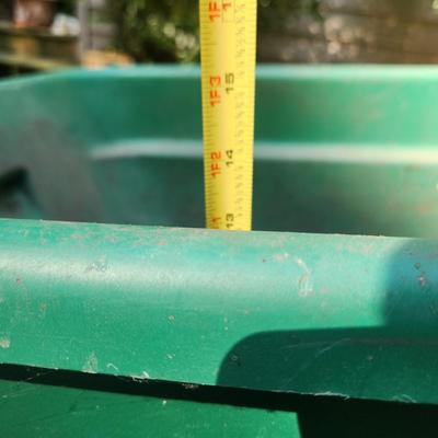 Garden Yard Farm Green Cart Wheelbarrow Smart Carts w Pneumatic Spoked Wheels