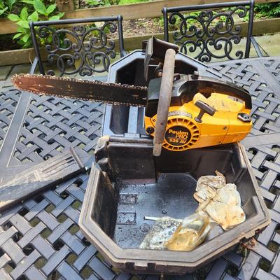Poulan S25 AV Chainsaw Not Tested has Compression