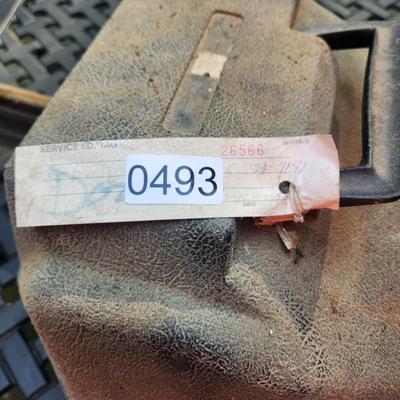 Poulan S25 AV Chainsaw Not Tested has Compression