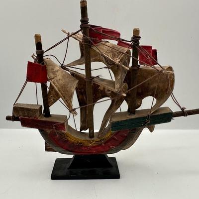 Handcrafted Elizabeth Boat Decor