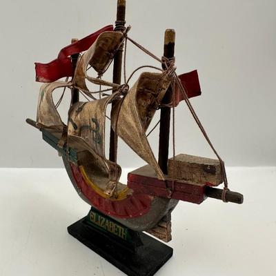 Handcrafted Elizabeth Boat Decor