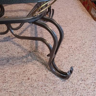 COFFEE TABLE WITH MATCHING END TABLES