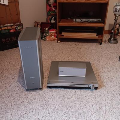 PANASONIC ACTIVE SUBWOOFER, SPEAKER AND 5 DISC HOME THEATRE SOUND SYSTEM