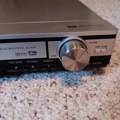 PANASONIC ACTIVE SUBWOOFER, SPEAKER AND 5 DISC HOME THEATRE SOUND SYSTEM