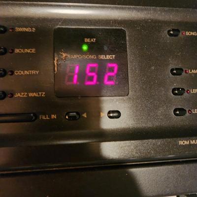 Vintage Yamaha Clavinova CVP8 Advance Wave Memory Digital Piano Keyboard Bench & Books
