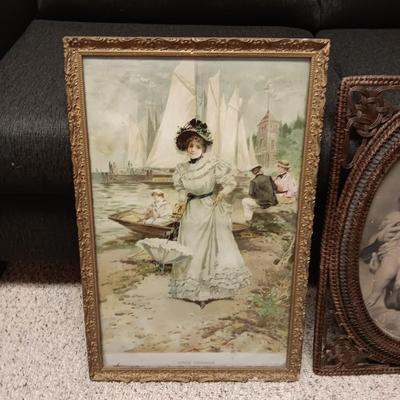 2 OLD PICTURES IN AN ANTIQUE AND WICKER FRAME