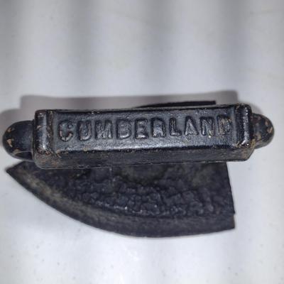 Vintage Pair of Cast Iron Sad Irons