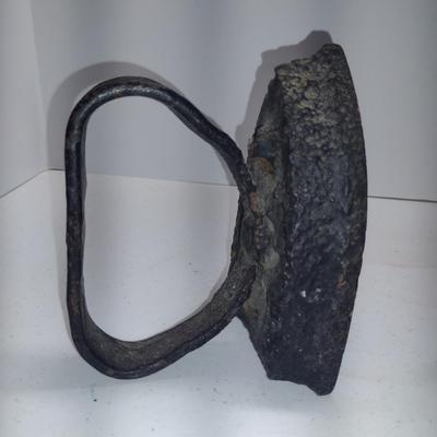 Vintage Pair of Cast Iron Sad Irons