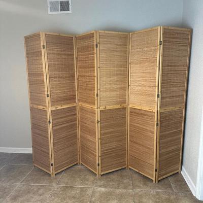 Six Panel Divider