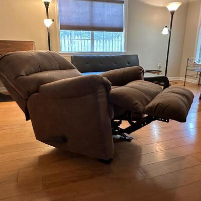 Oversized Recliner