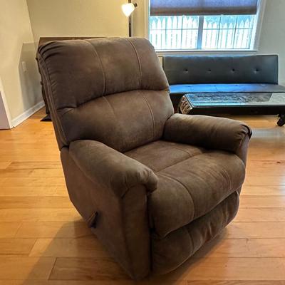 Oversized Recliner