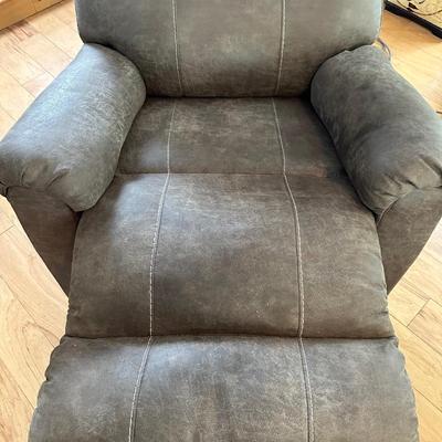 Oversized Recliner