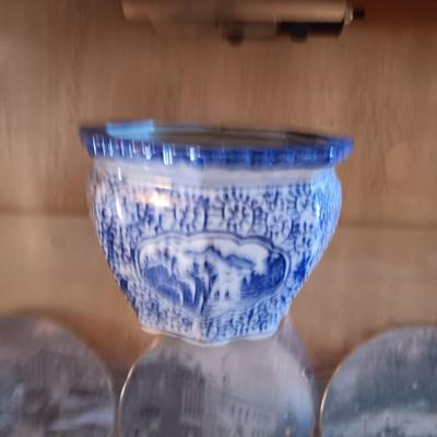 BLUE AND WHITE PLANTERS AND DISHES