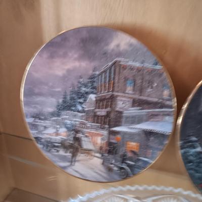 3 THOMAS KINKADE'S YULETIDE MEMORIES COLLECTORS PLATES PLUS MORE