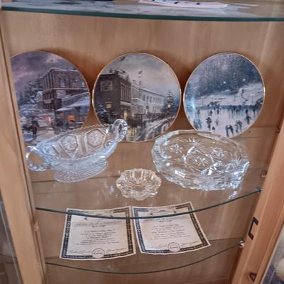 3 THOMAS KINKADE'S YULETIDE MEMORIES COLLECTORS PLATES PLUS MORE