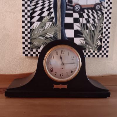 OLD SETH THOMAS MANTEL CLOCK