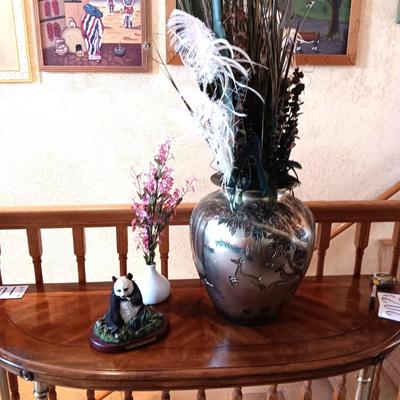 LARGE VASE WITH DRIED FOLIAGE, PANDA BEAR AND BUD VASE