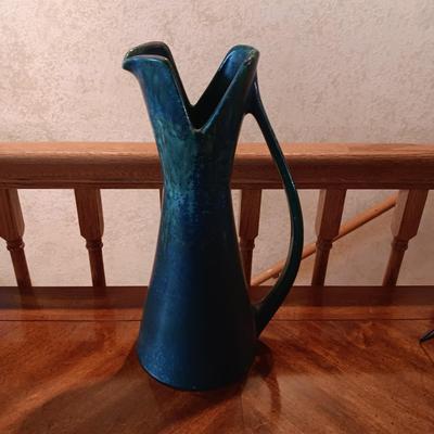 TALL ROYAL HAEGER VASE, MARIVAL BUST AND A GLASS FISH