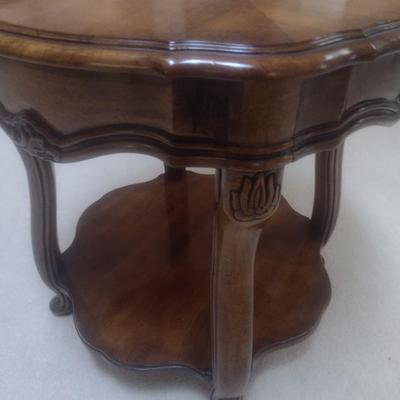 Heritage Mahogany Finish Round Accent Table