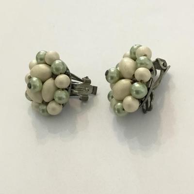 Vintage beaded clip on earrings