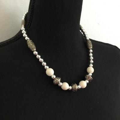 Vintage metallic silver beaded necklace