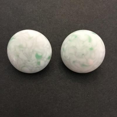 Vintage jadeite circular clip on earrings