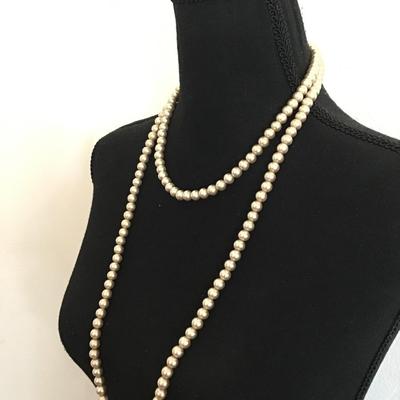 Champagne colored faux beaded necklace