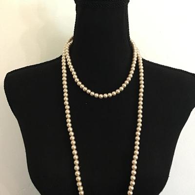 Champagne colored faux beaded necklace