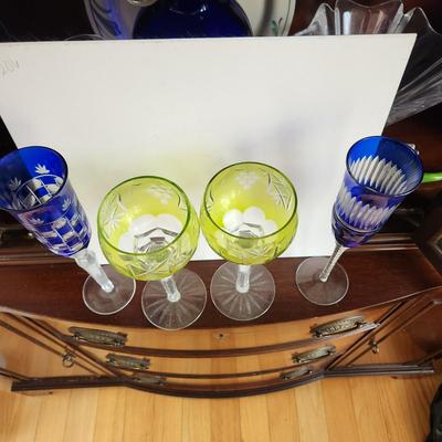 Lot of 4 Crystal Wine Glasses 2 Blue Cut to Clear 2 Yellow/Green Cut to Clear