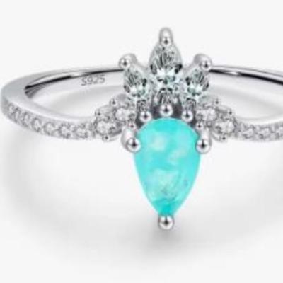 Columbian Emerald Pear Cut 925 Ring