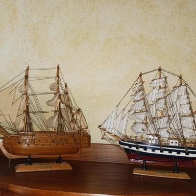 NICE WOODEN MODEL SAIL SHIPS