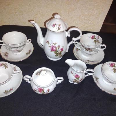 FINE CHINA TEA OR COFFEE SERVICE FOR 6